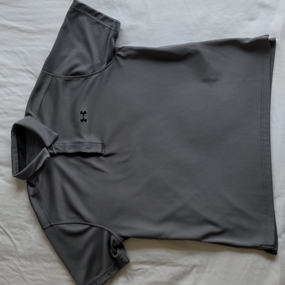 Under Armour short sleeve heat-gear gray polo shirt wicking size: XL